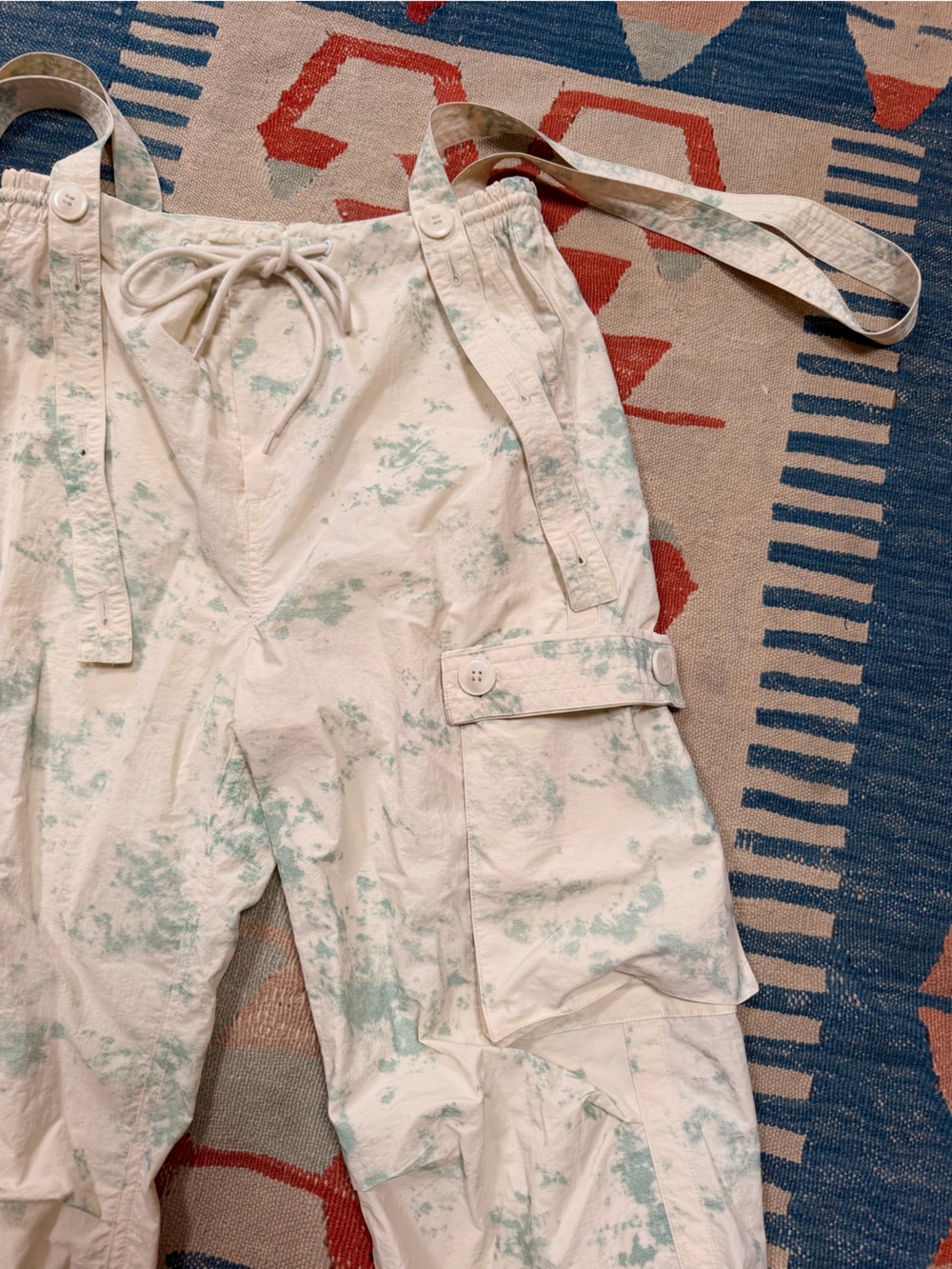 Woodrose Deli Tie-Dye Raver Cargo Pants with removable shoulder straps Sz small - Picture 7 of 8